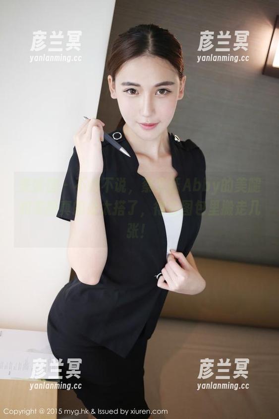 美媛馆 - 不得不说，蔡文钰Abby的美腿和美图真的是太搭了，得去图包里搬走几张！