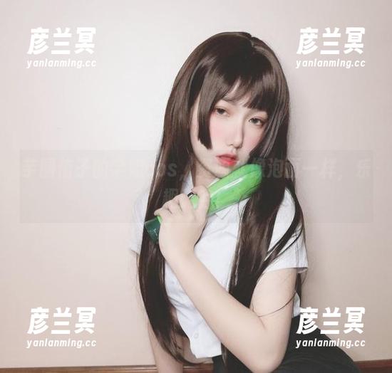 芋圆侑子 芋圆侑子的学姐cos,资源就像泡面一样,乐趣无穷!