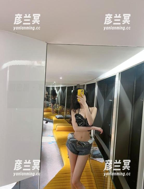葛征 微密圈 - 葛征的睡衣在线,连我都不知道怎么搭配了...