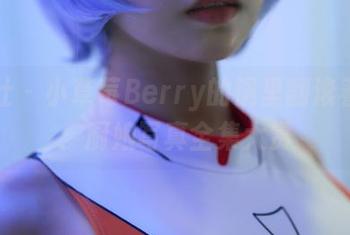 蜜桃社 – 小草莓Berry的锅里翻滚着的美：厨娘写真全集大赏