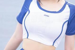 看了蜜汁猫裘吊带的美图，我要开始疯狂找灵感了！