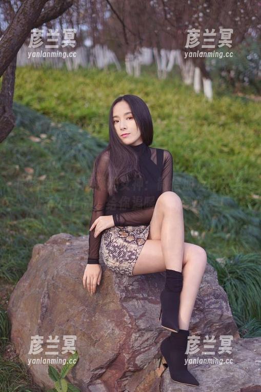 辣妈女神 微密圈 - 高清辣妈女神:微信朋友圈及其他系列作品,给你温暖的冷藏效果!