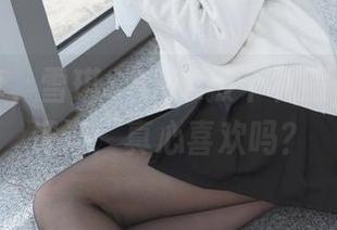 图片分享，雪琪SAMA披个礼服，大伙来评评：真心喜欢吗？