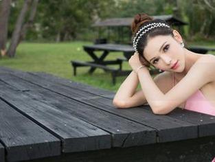 青豆客 – 刘钰儿女王写真图册，女王范儿随意切换！
