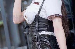 美图里的百叶窗，果然只有香草喵露露懂怎么拍！